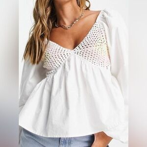 NWOT ASOS DESIGN v neck crochet top with frill sleeve and peplum hem size US 6